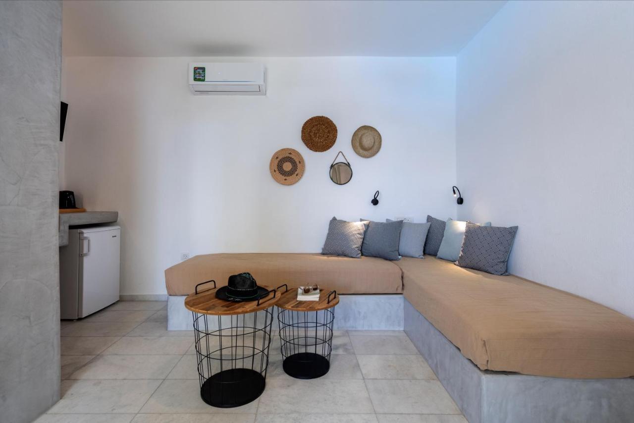 פארוס Galinos Hotel For Adults Only מראה חיצוני תמונה