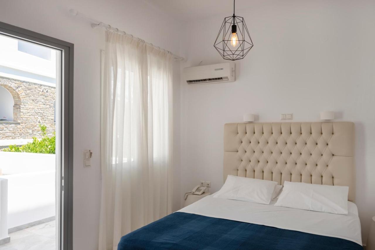 פארוס Galinos Hotel For Adults Only מראה חיצוני תמונה