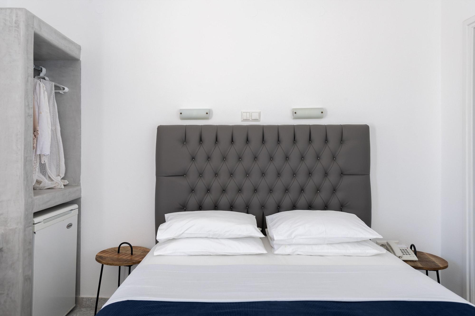 פארוס Galinos Hotel For Adults Only מראה חיצוני תמונה