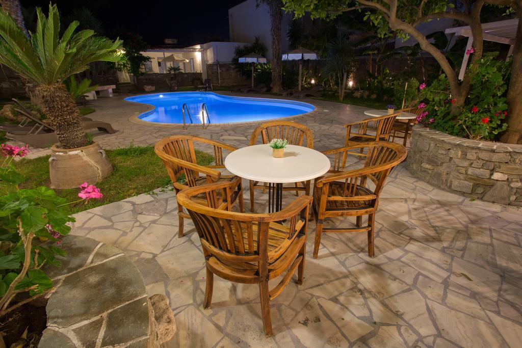 פארוס Galinos Hotel For Adults Only מראה חיצוני תמונה